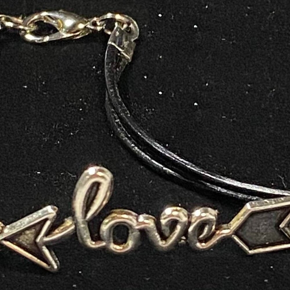 Love Arrow Bracelet